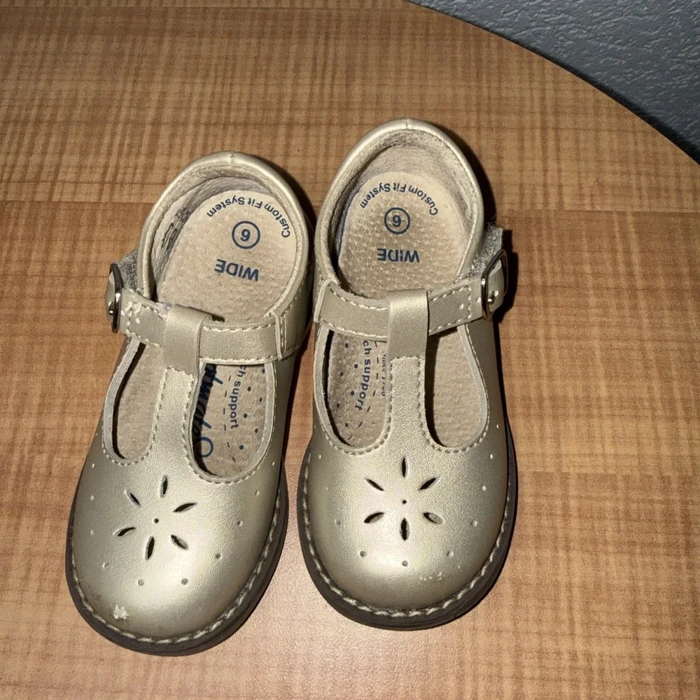 FOOTMATES Sherry Gold Leather T-Strap Mary Jane Shoes Toddler Girls US 6 Wide
